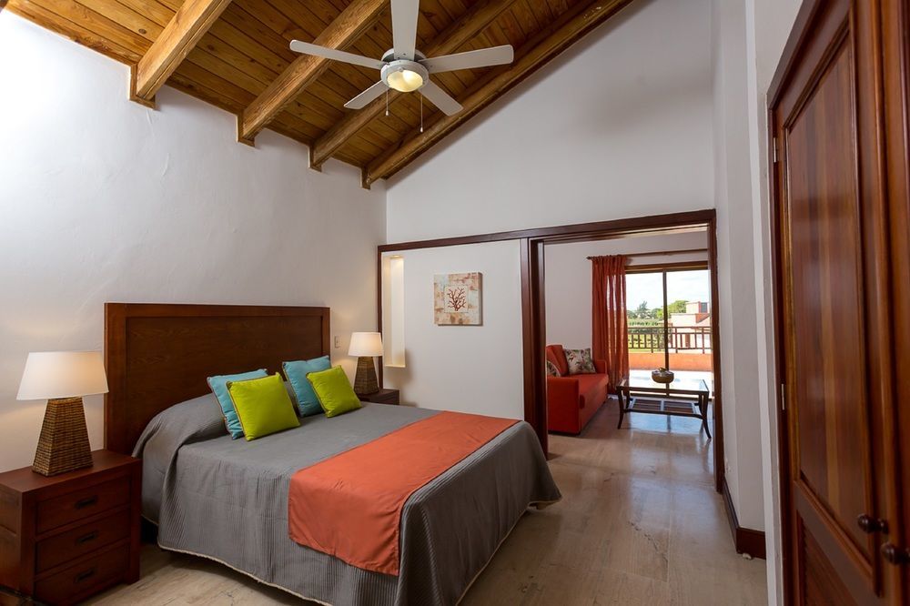 Tot Punta Cana Hotel 3*